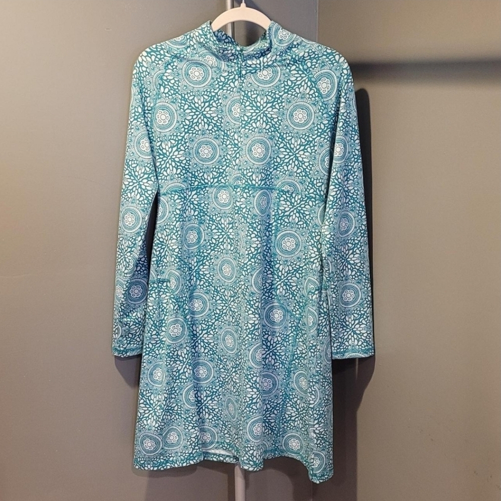 Soybu Patterned Long Sleeve Activewear Dress 1/4 Zip, Size L, Teal Blue White